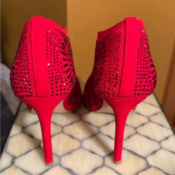 Thalia Sodi NWT Sz 8M Stunning Red Embellished Heeled Ankle Boots (SH117) - Picture 8 of 11
